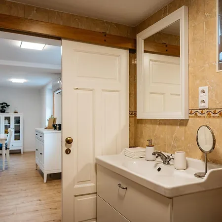 Bee House & Rogaška Slatina