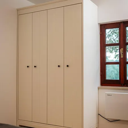 Bee House & Semesterbostad